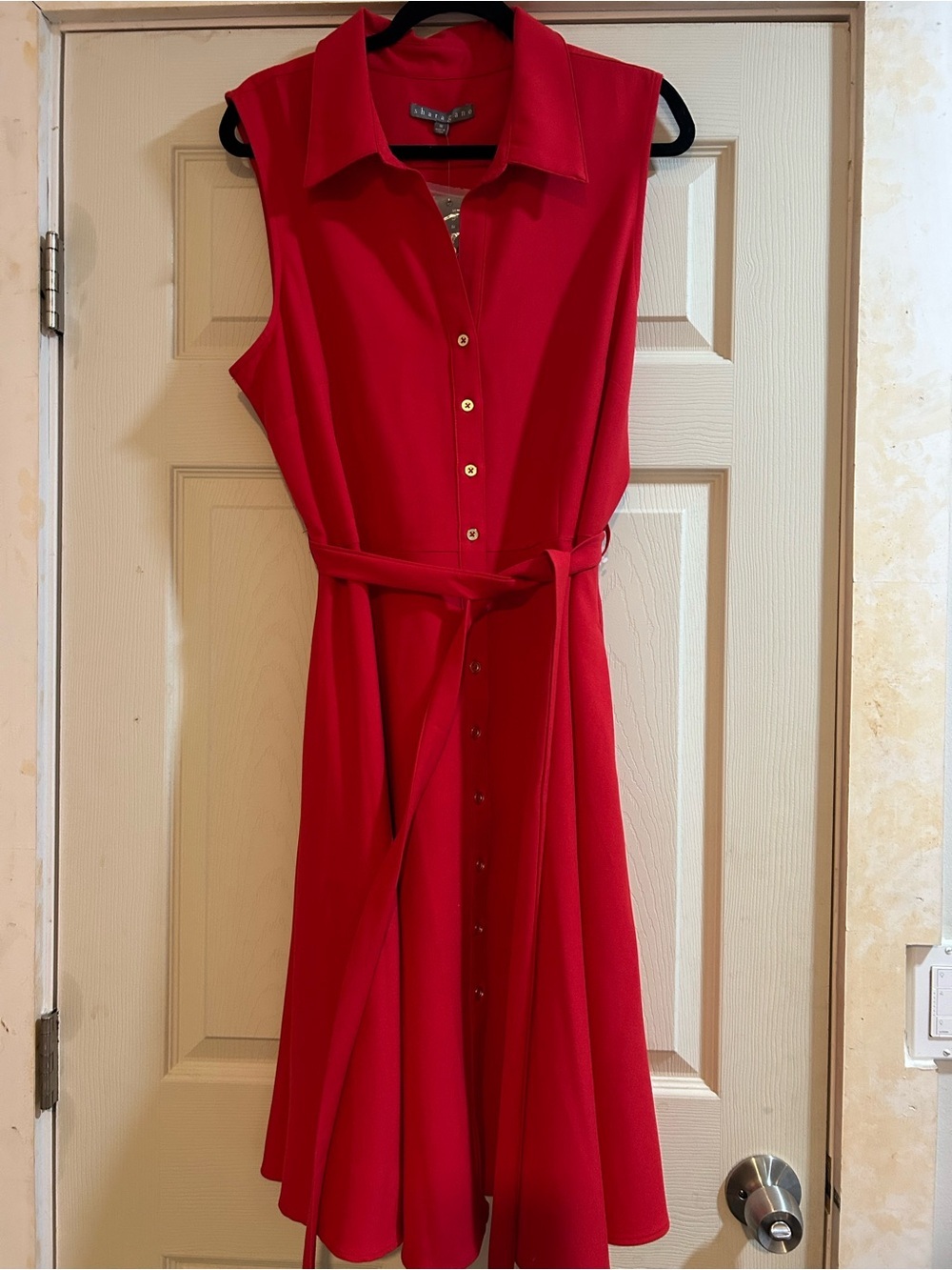 Sharagano Sleeveless Red Button-Front Midi Dress with Tie Waist
